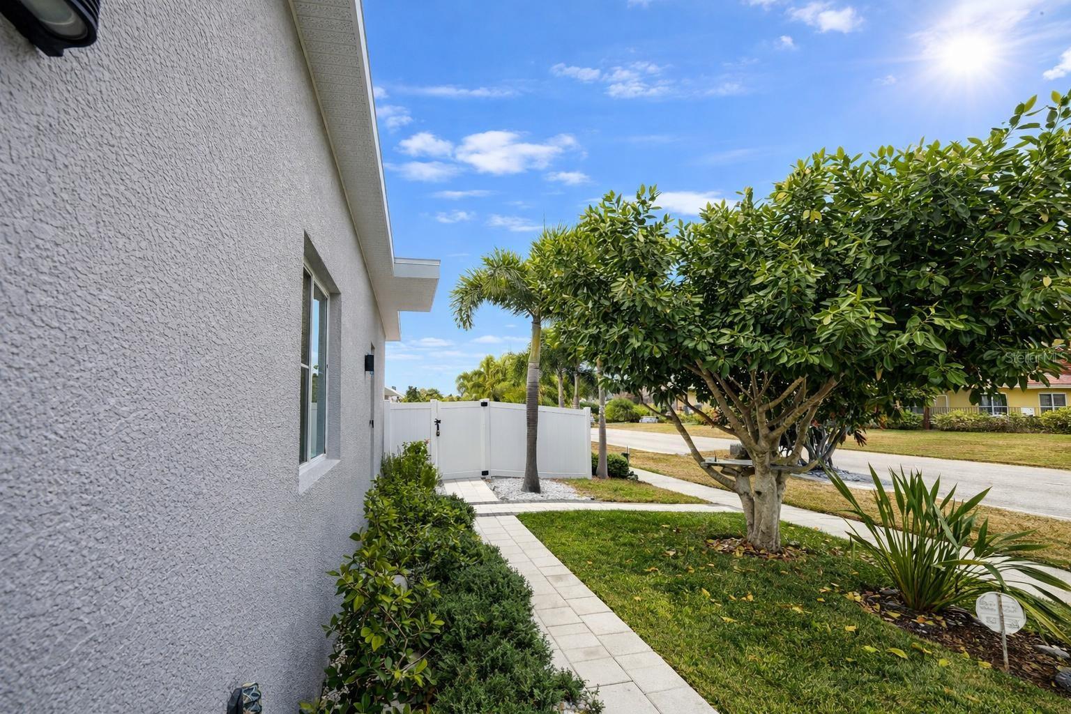 RIDGEWOOD - Residential