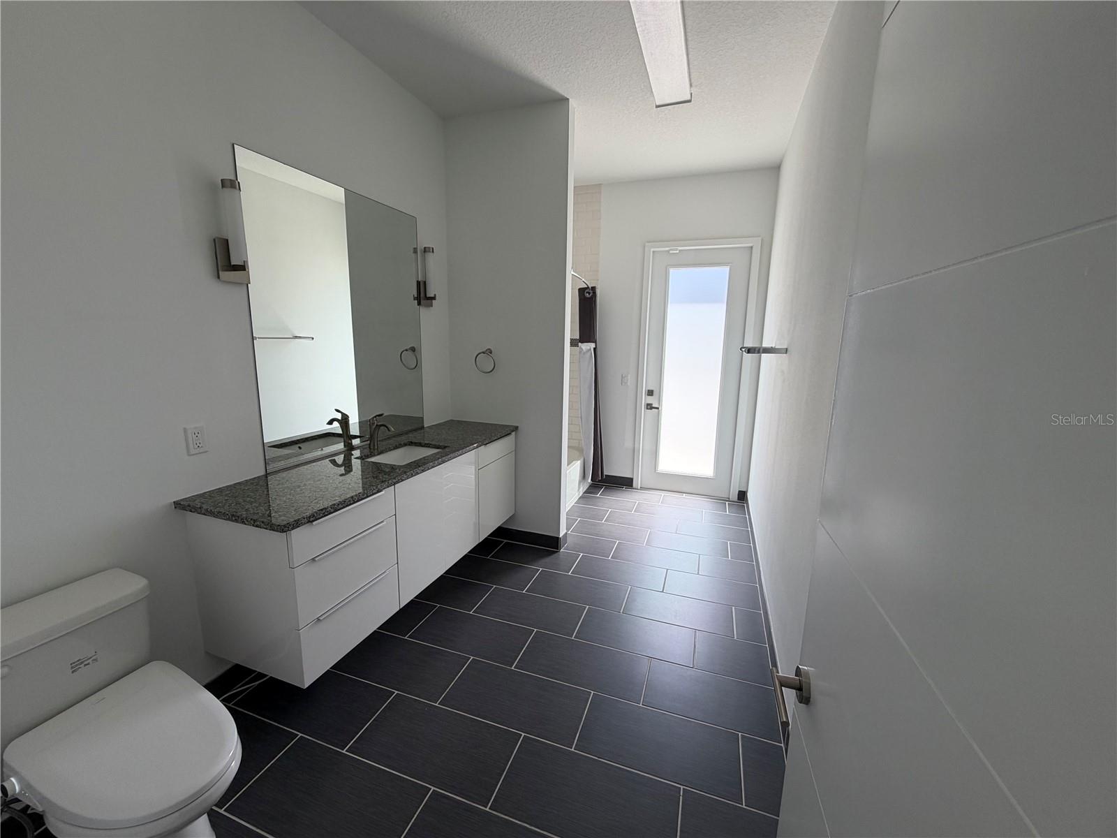 RIDGEWOOD - Residential