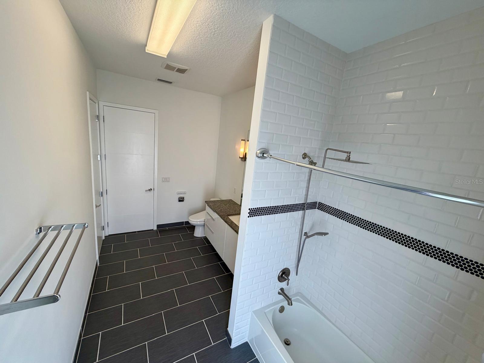 RIDGEWOOD - Residential