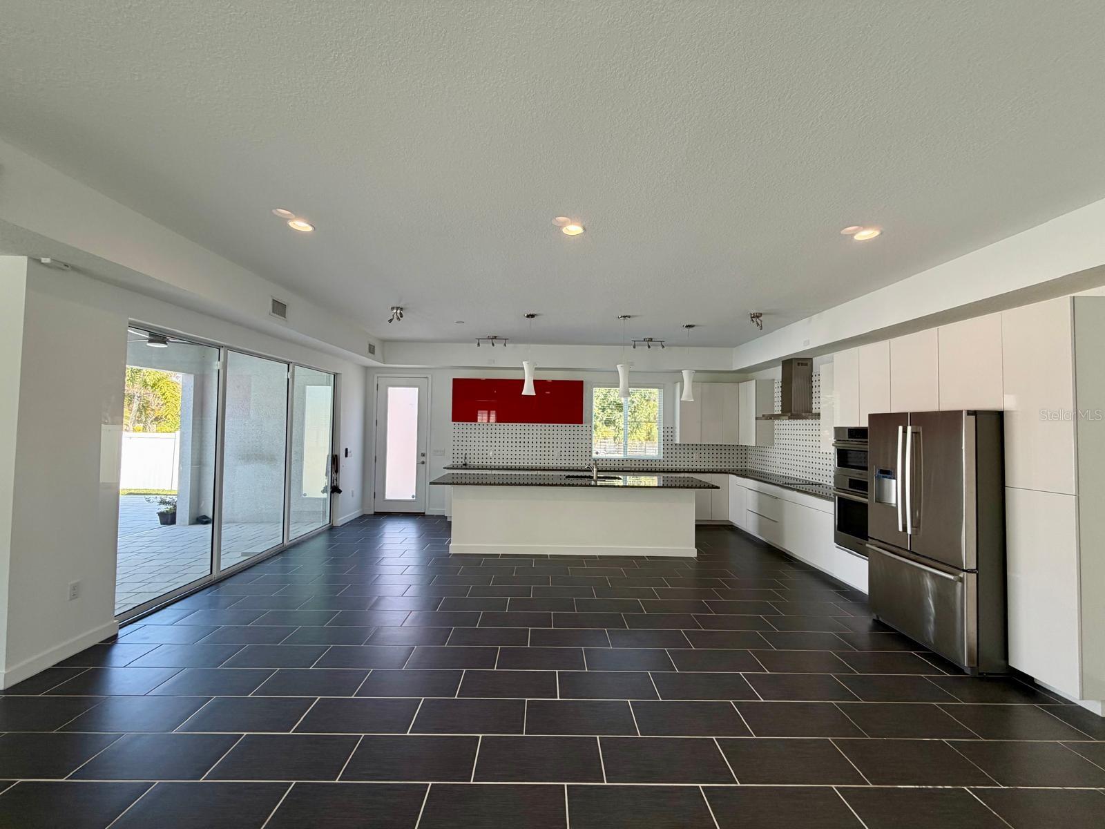 RIDGEWOOD - Residential