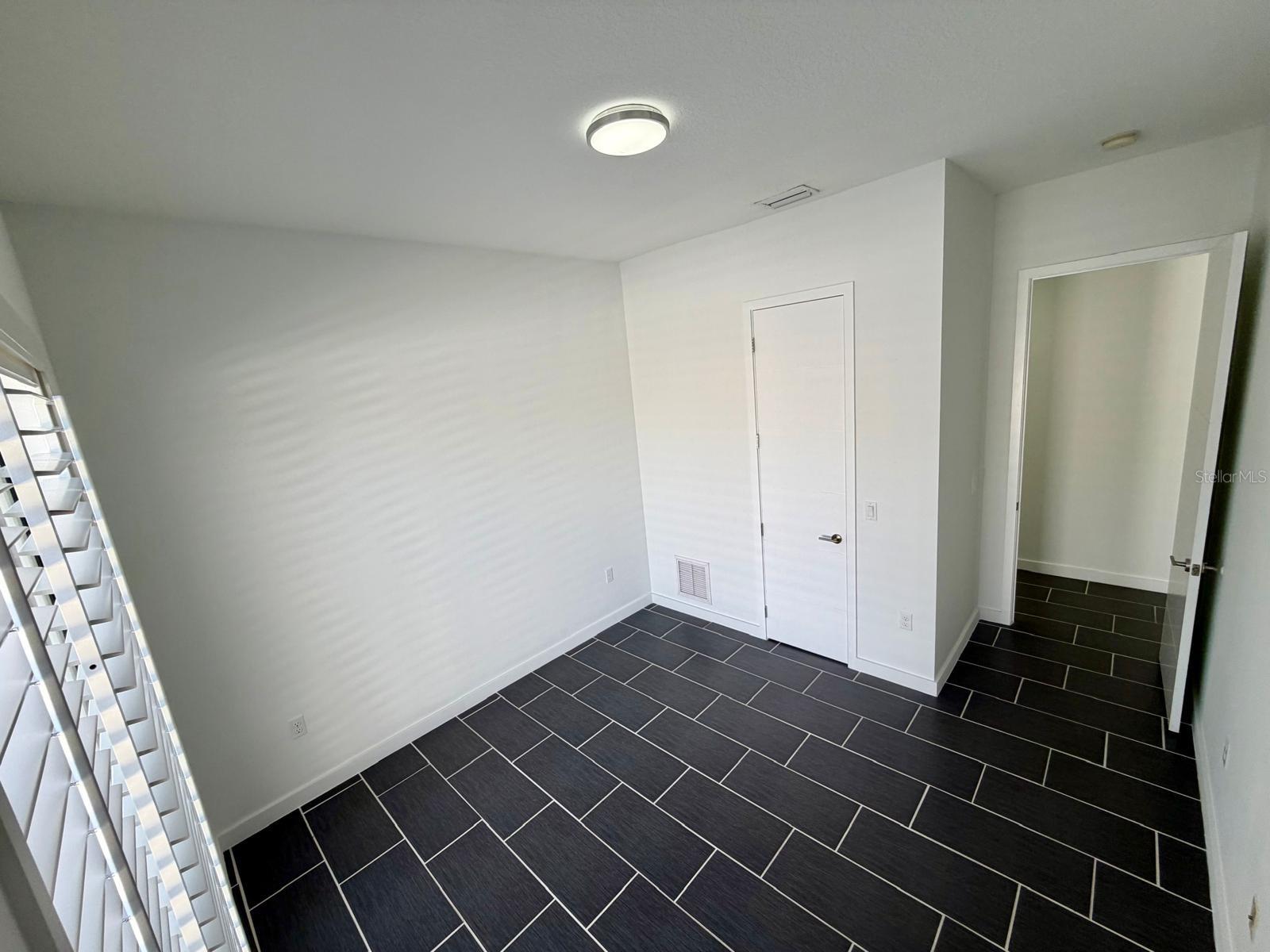 RIDGEWOOD - Residential