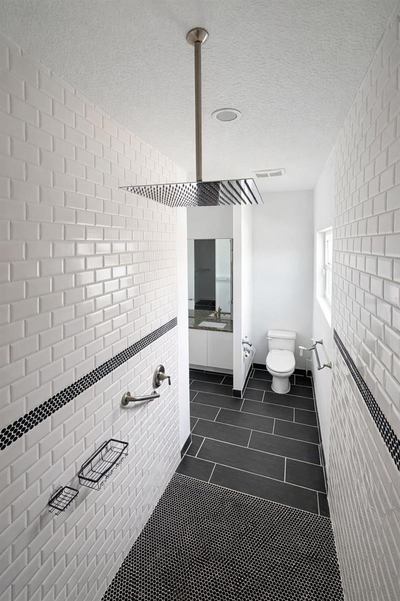 RIDGEWOOD - Residential