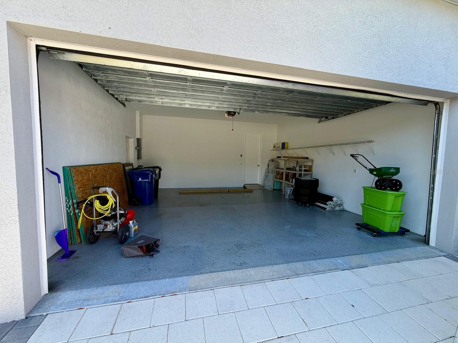 RIDGEWOOD - Residential