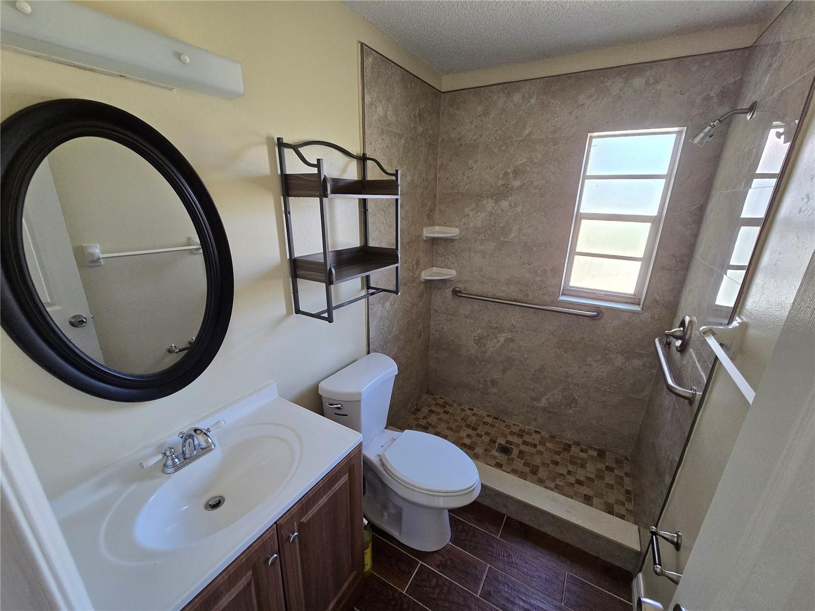 SEVEN SPGS HOMES - Residential Lease