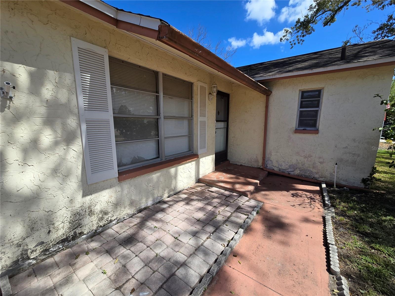 SEVEN SPGS HOMES - Residential Lease