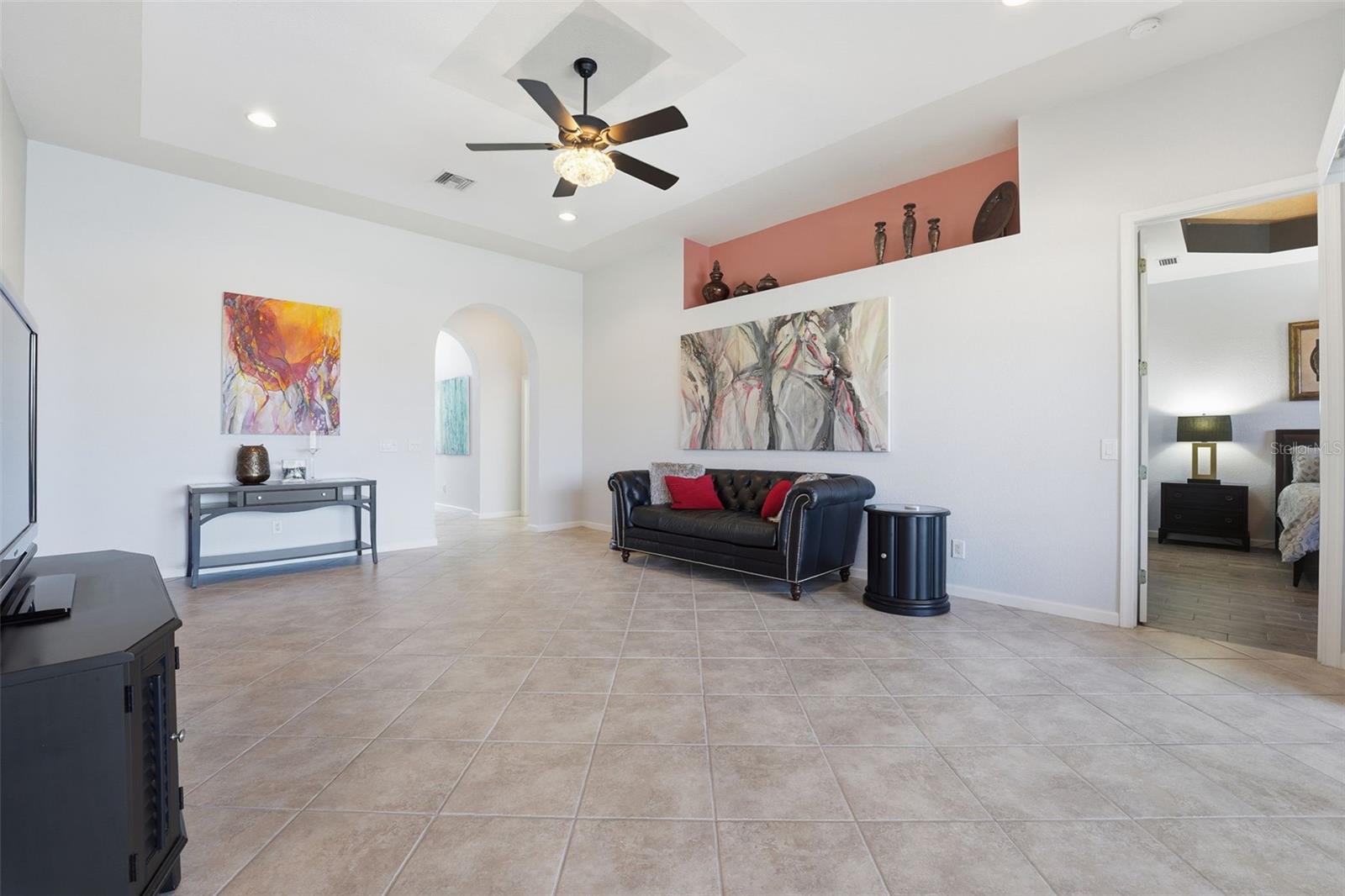 RIVERWOOD - Residential