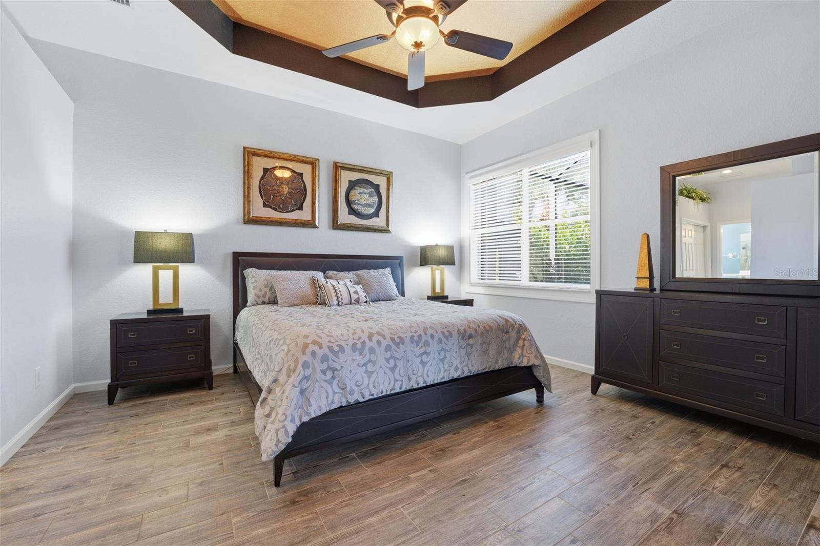 RIVERWOOD - Residential