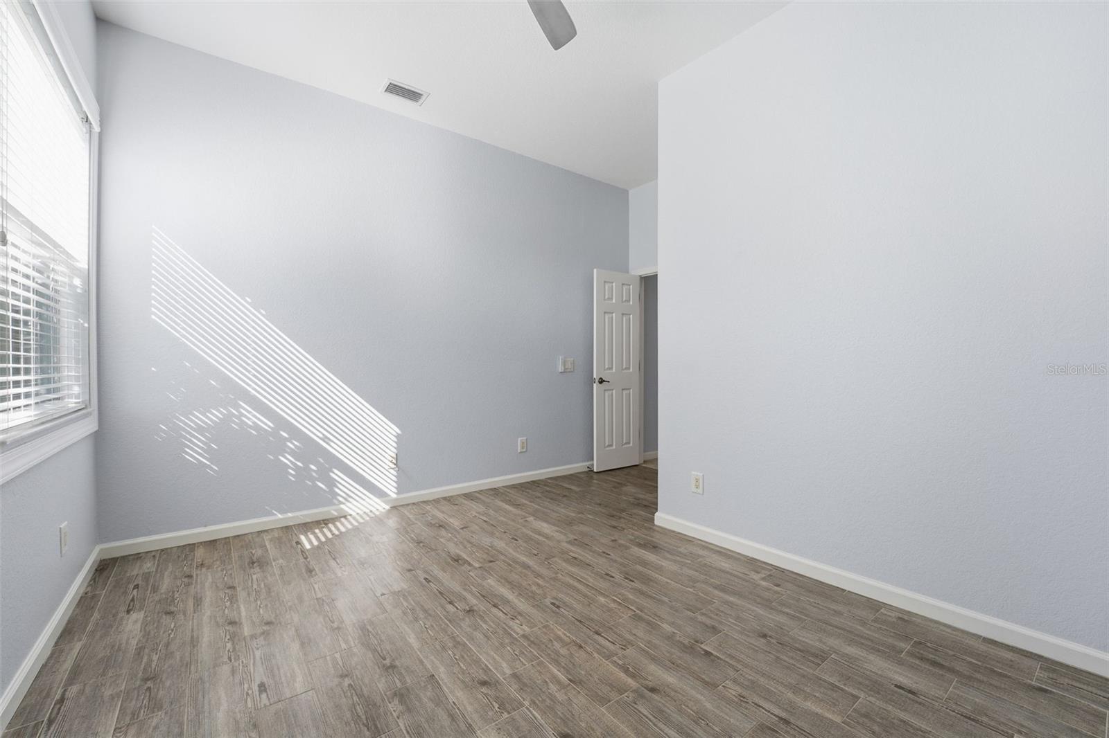 RIVERWOOD - Residential