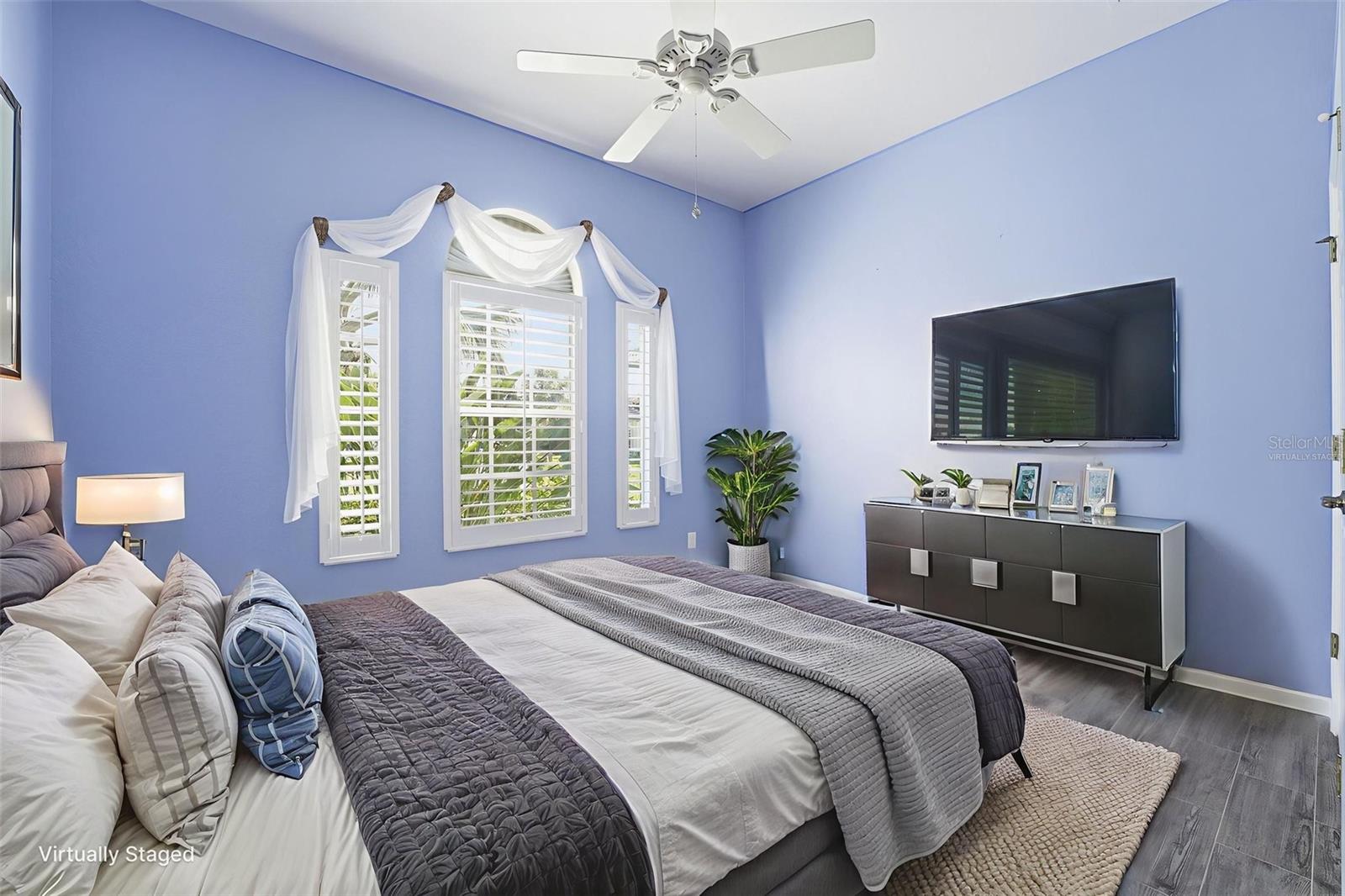 RIVERWOOD - Residential