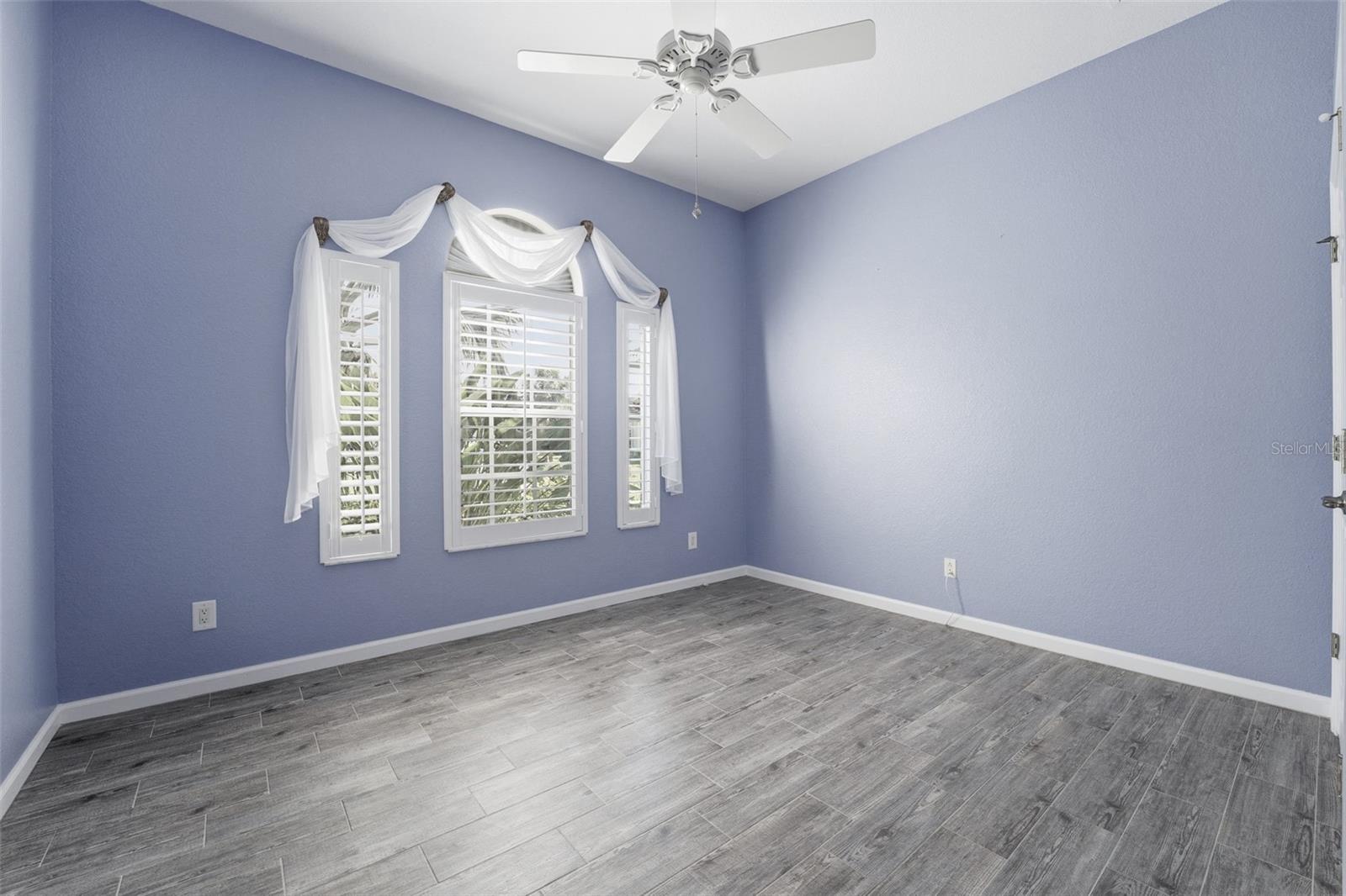 RIVERWOOD - Residential