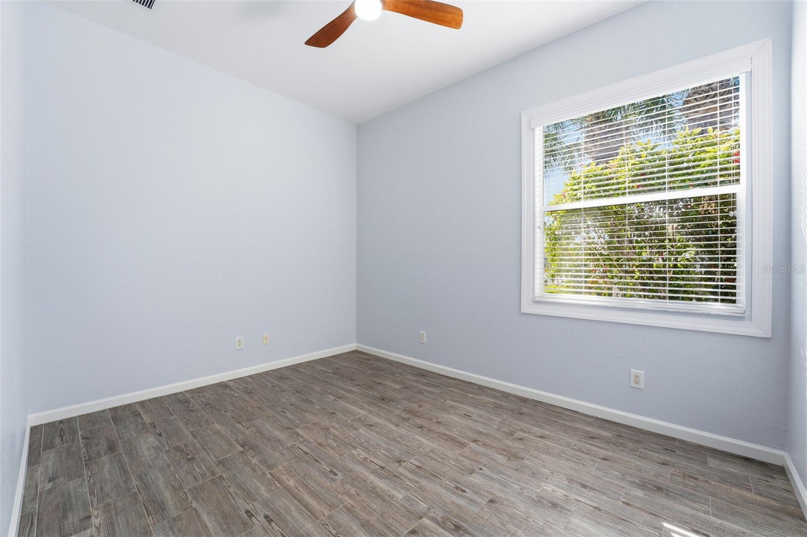 RIVERWOOD - Residential