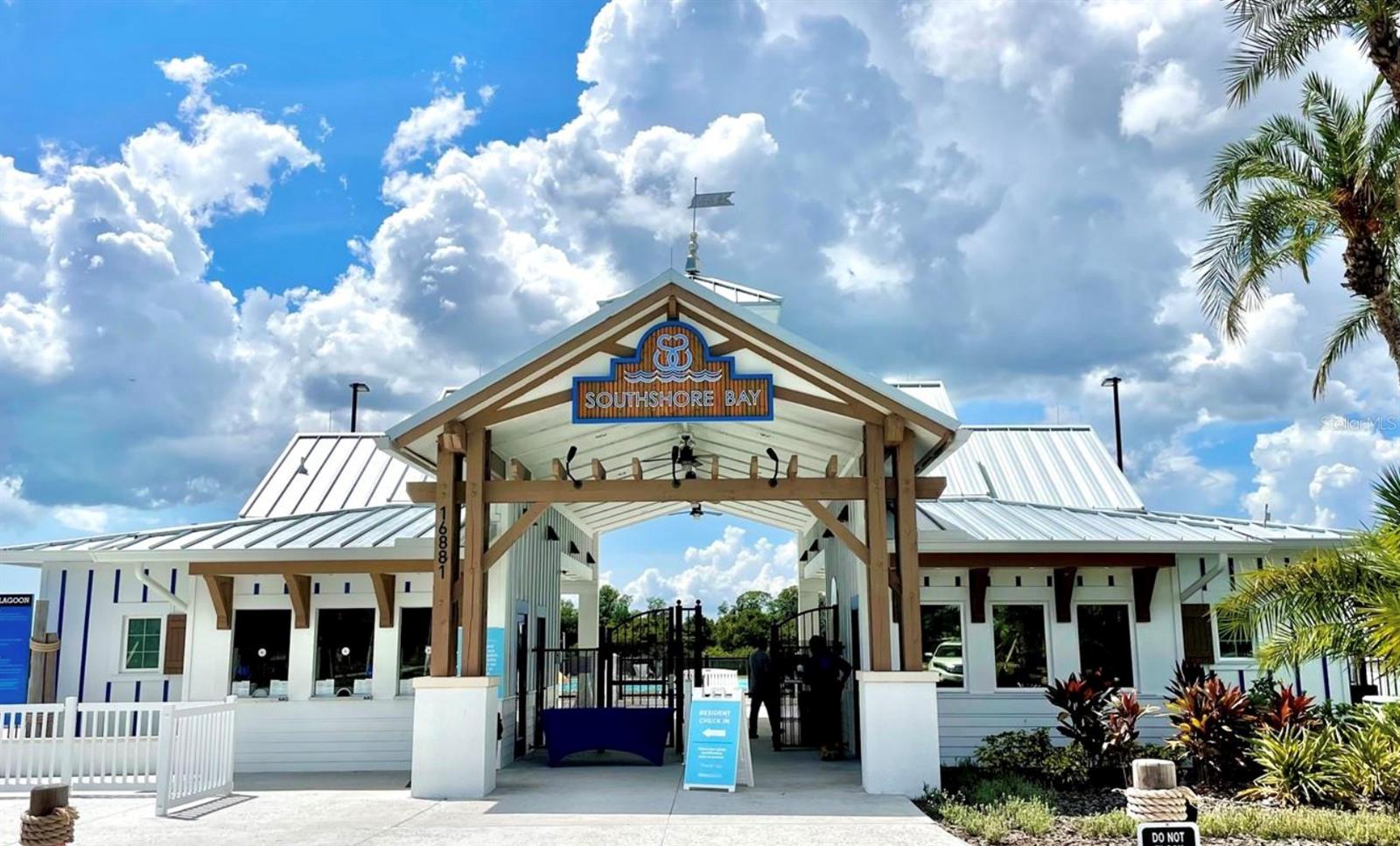 FOREST BROOKE ACTIVE ADULT PH - Residential