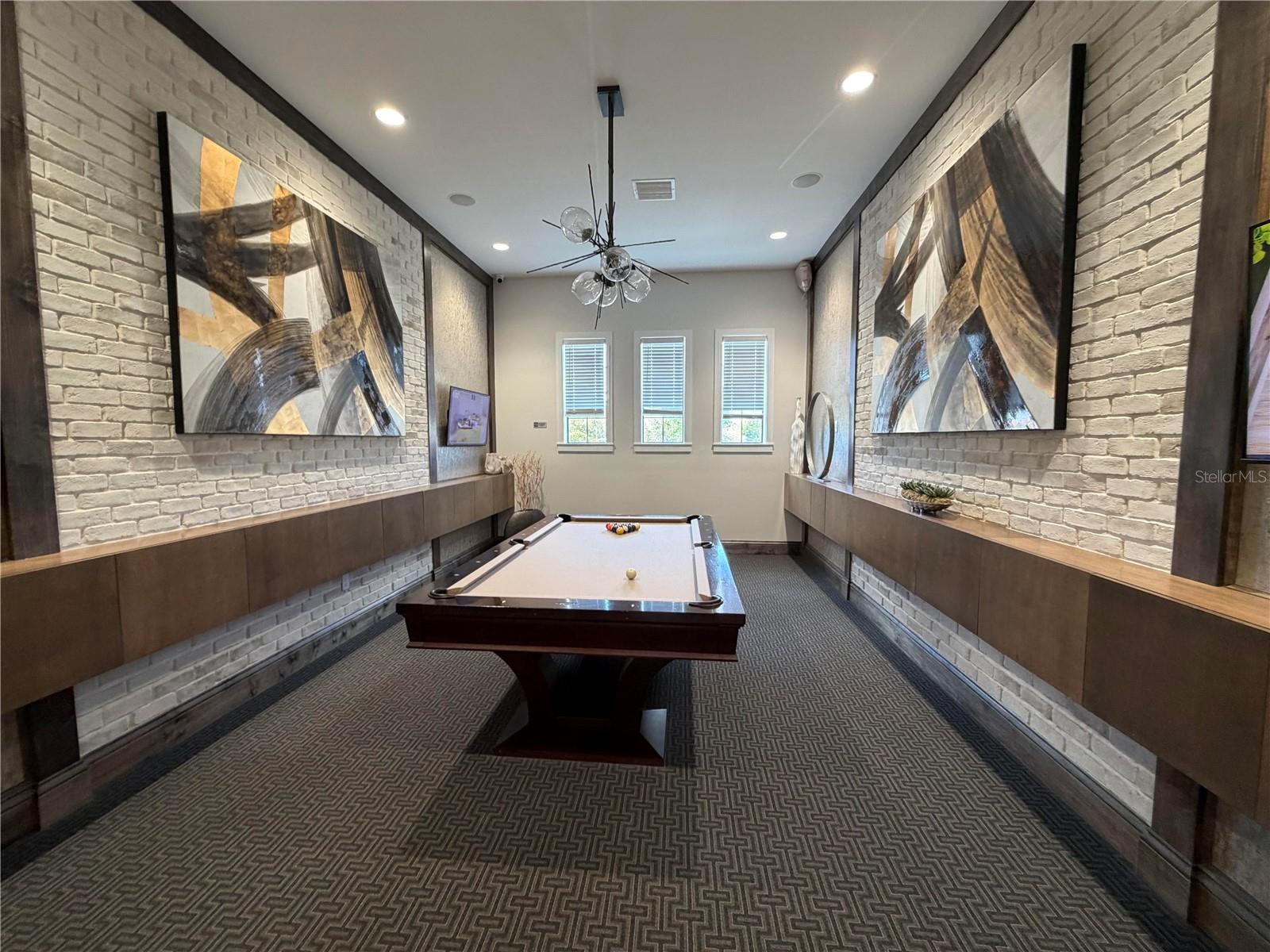 FOREST BROOKE ACTIVE ADULT PH - Residential