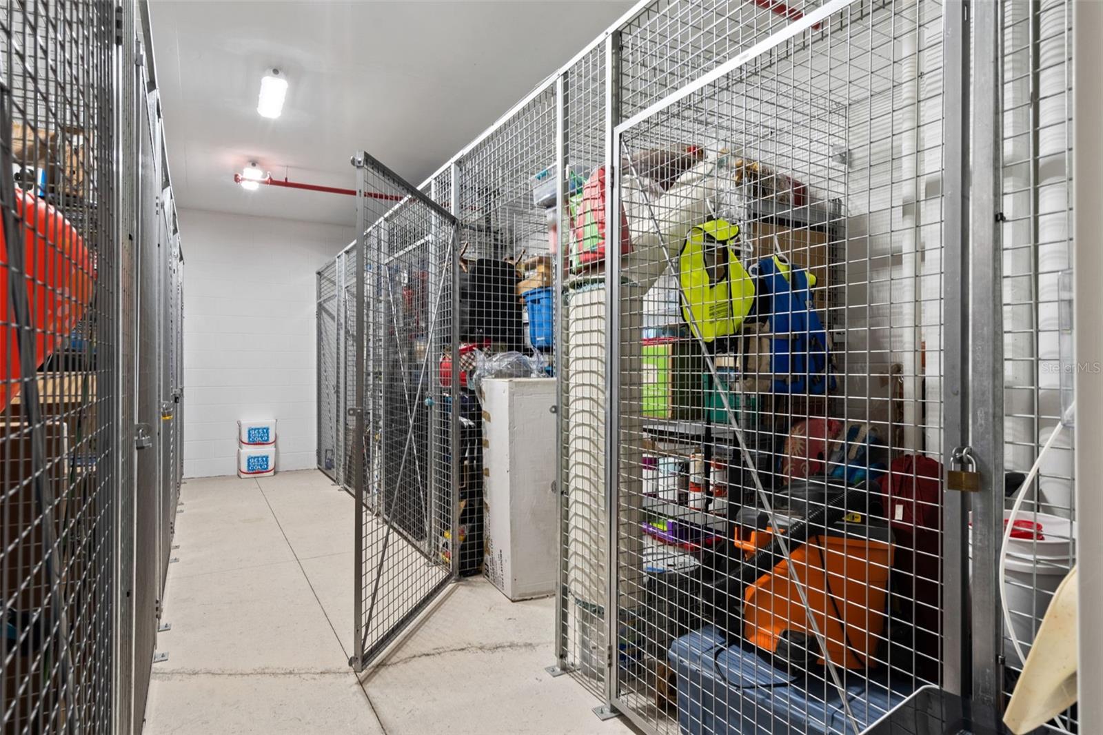 SUNSET POINTE AT COLLANY KEY CONDO - Residential