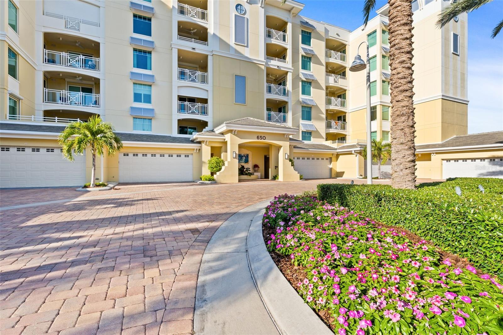 SUNSET POINTE AT COLLANY KEY CONDO - Residential