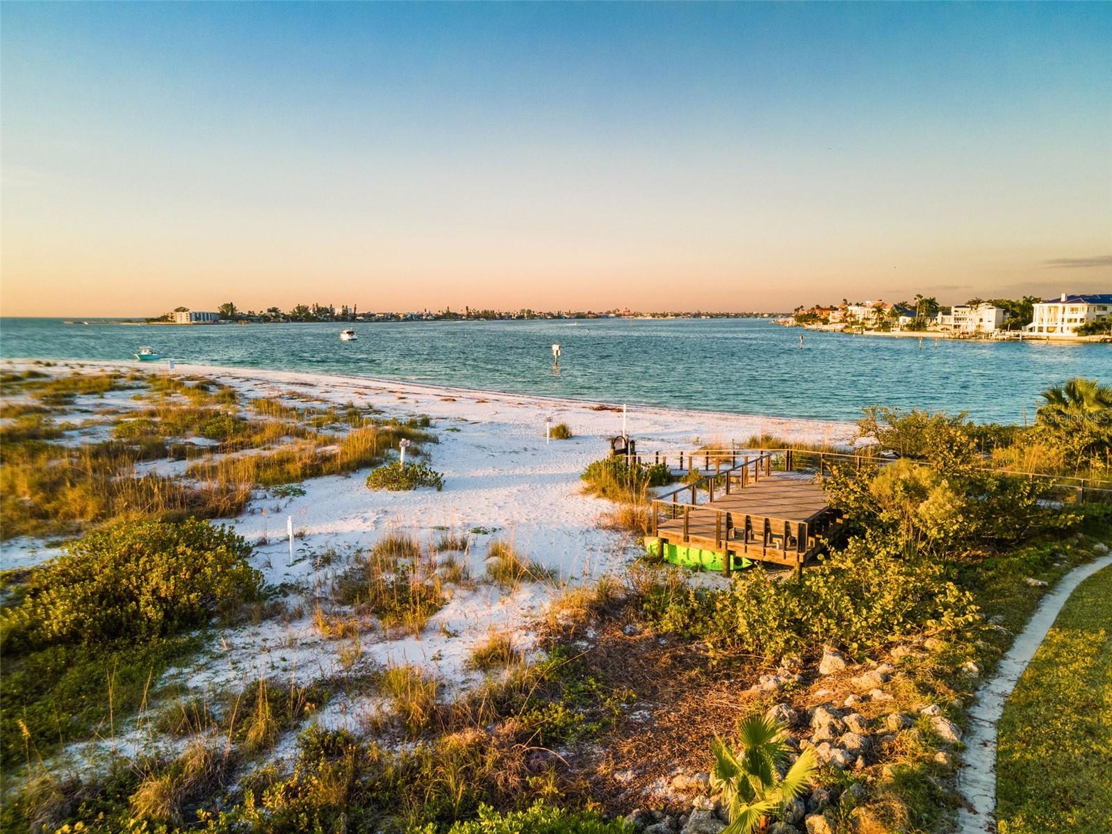 SUNSET POINTE AT COLLANY KEY CONDO - Residential