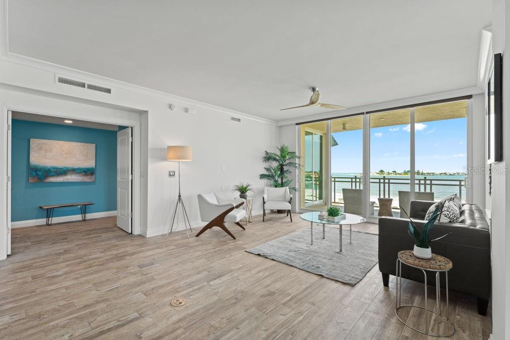 SUNSET POINTE AT COLLANY KEY CONDO - Residential