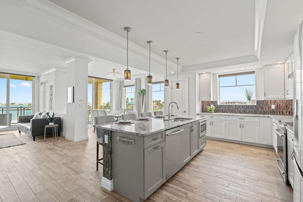 SUNSET POINTE AT COLLANY KEY CONDO - Residential