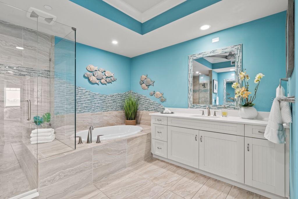 SUNSET POINTE AT COLLANY KEY CONDO - Residential