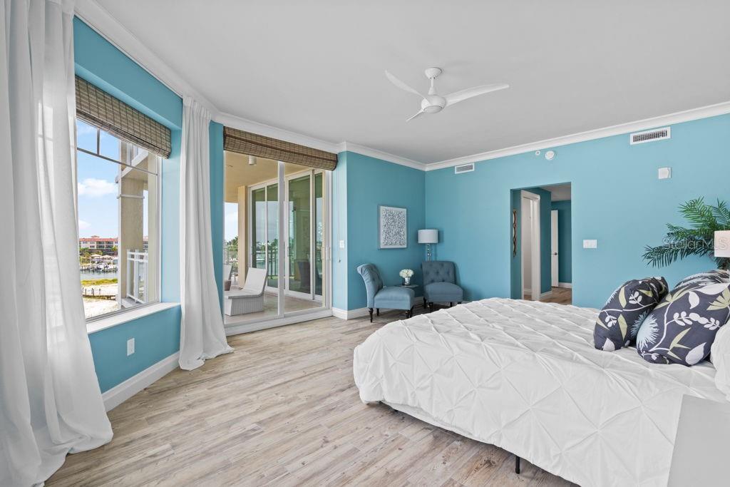 SUNSET POINTE AT COLLANY KEY CONDO - Residential