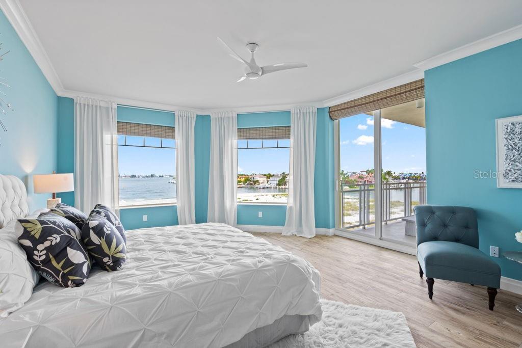 SUNSET POINTE AT COLLANY KEY CONDO - Residential