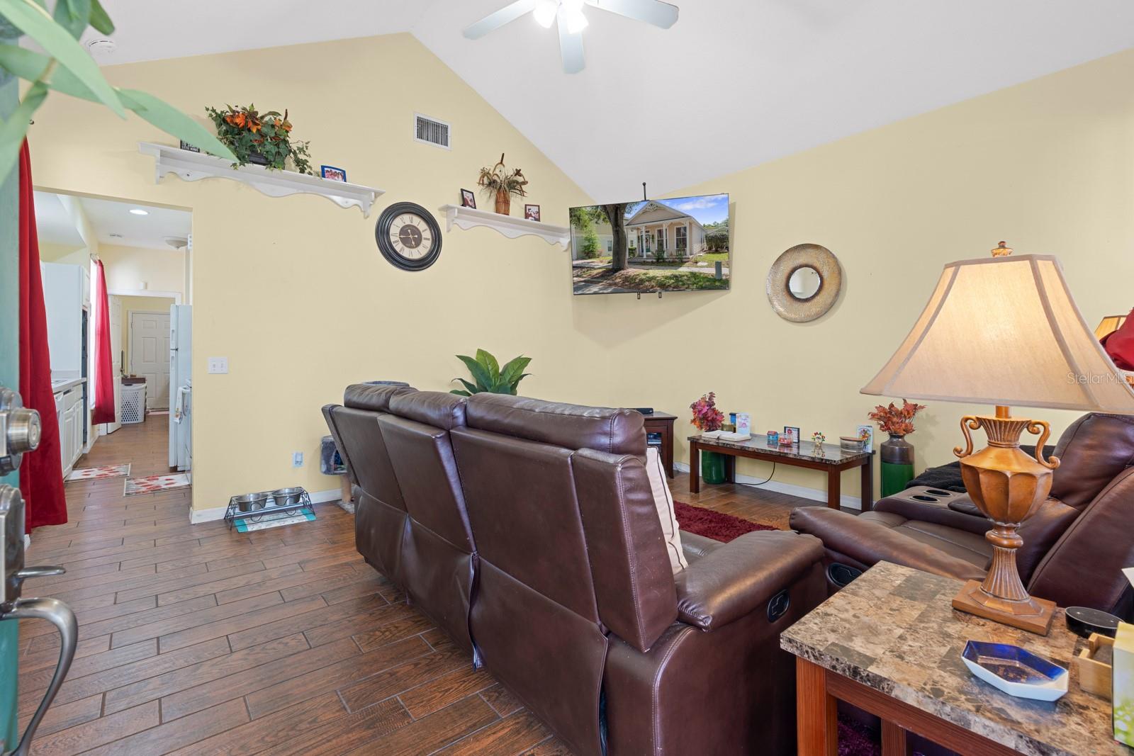 SILVER OAKS VILLAGE PH 01 - Residential