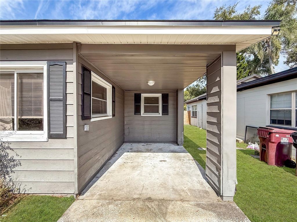 Photo of 1303 E Muriel Street, Orlando, FL 32806 (MLS # O6374854)