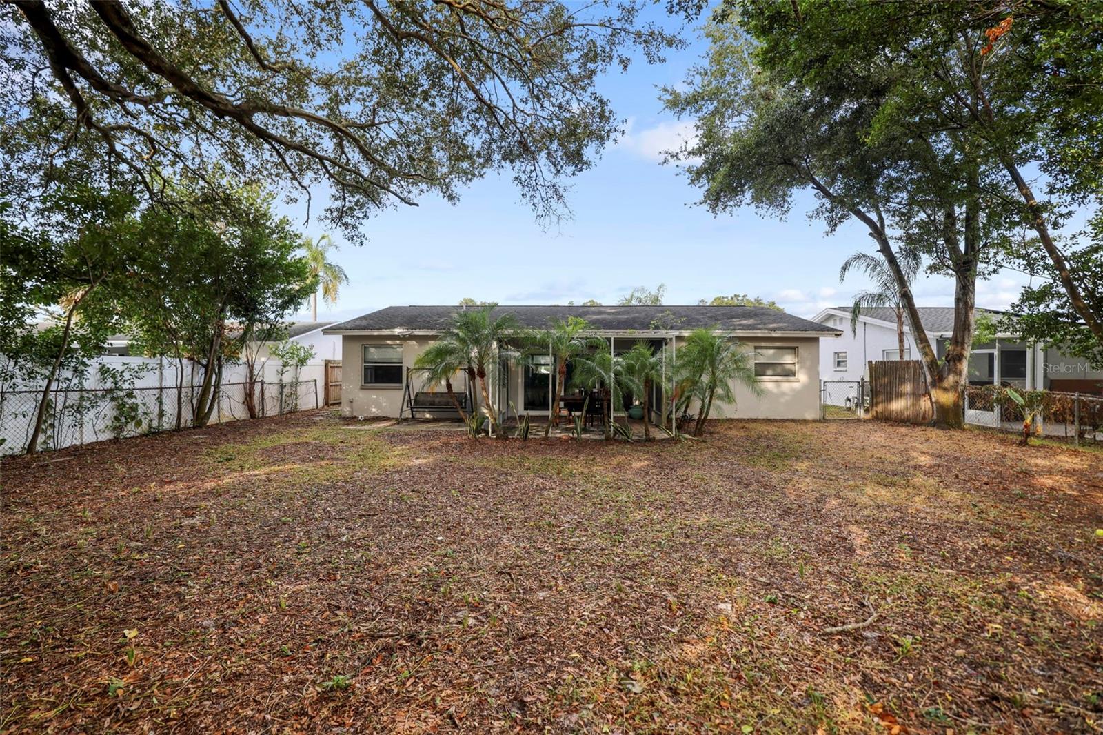 CURLEW GROVES UNIT ONE - Residential