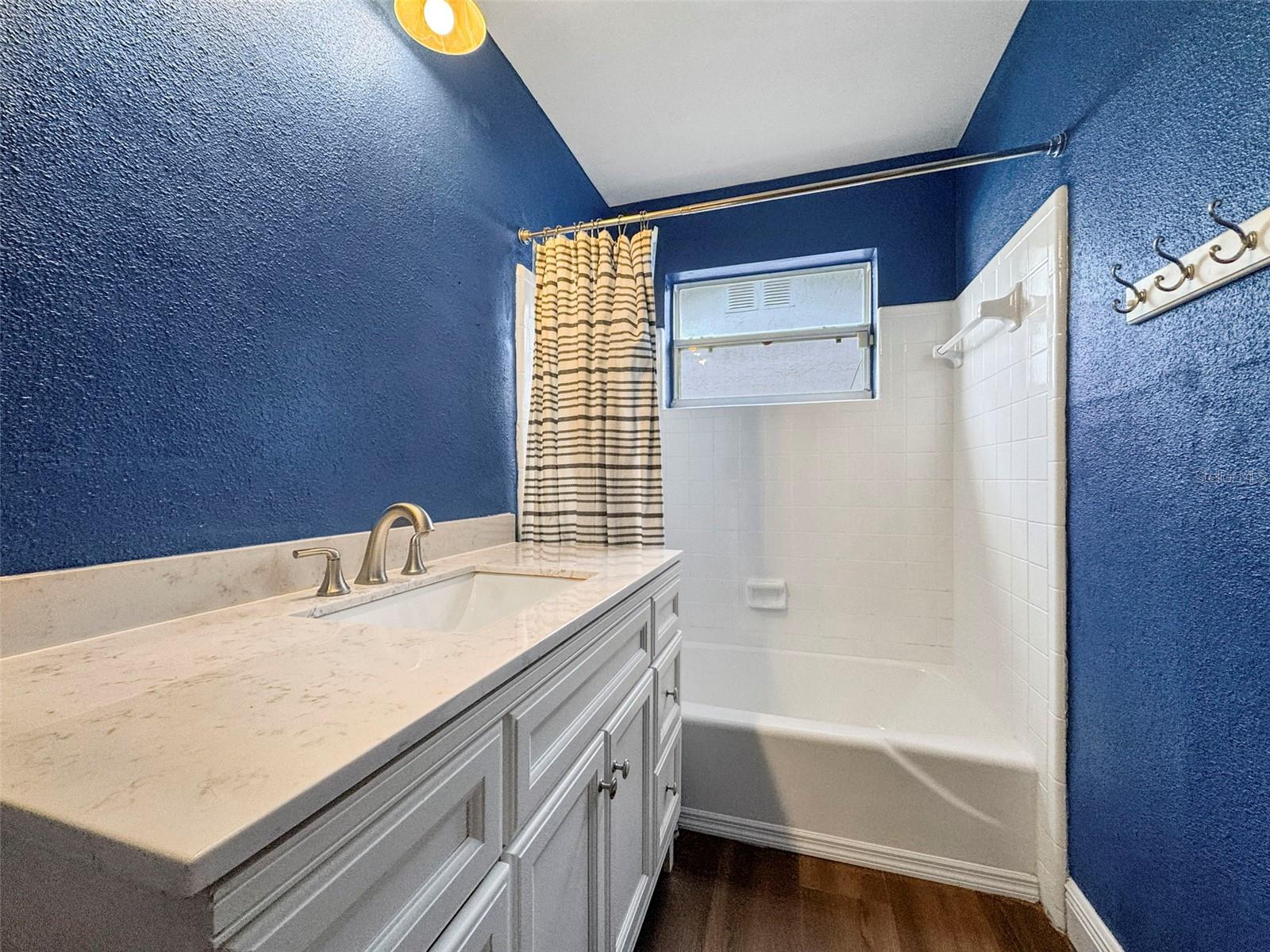 CURLEW GROVES UNIT ONE - Residential