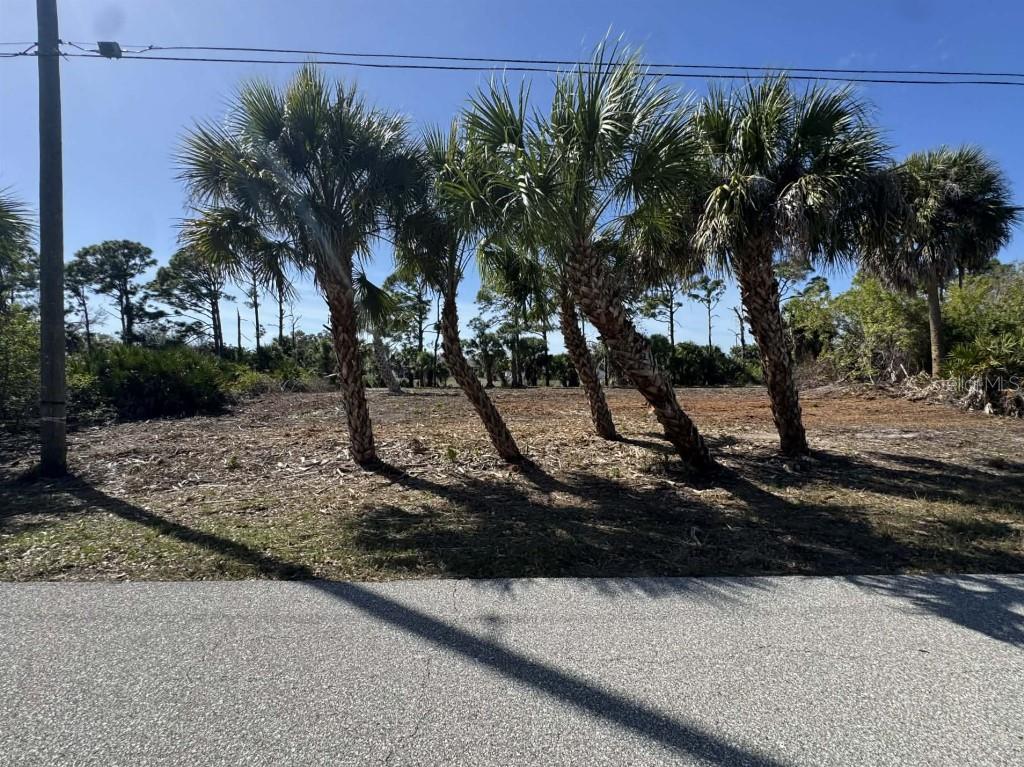 PORT CHARLOTTE SEC 063 - Land