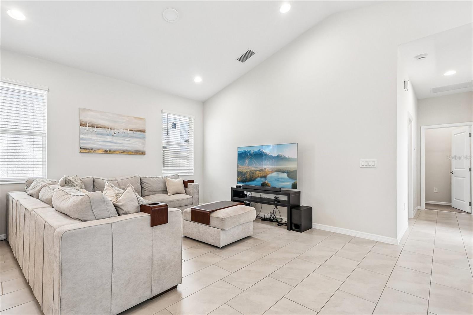 ENCORE/OVATION PH 4B - Residential