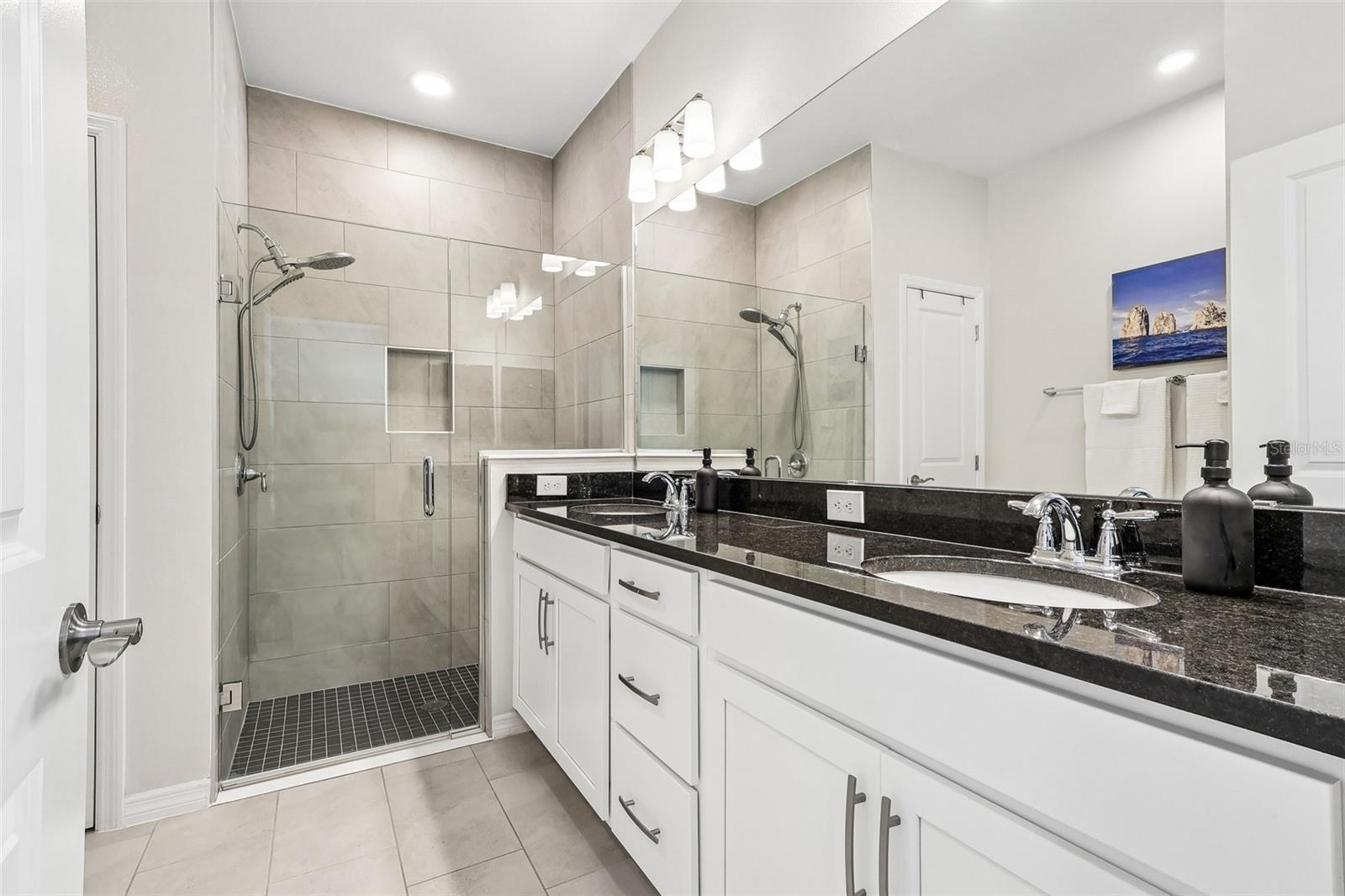 ENCORE/OVATION PH 4B - Residential