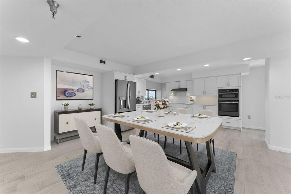 Photo of 2413 Bayshore Boulevard #1401, Tampa, FL 33629 (MLS # TB8411369)