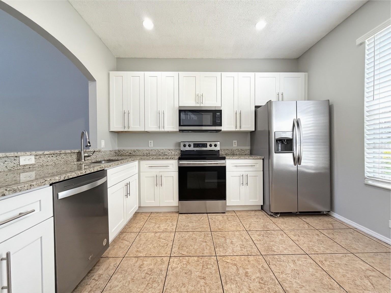 13180 SUMMERTON DRIVE