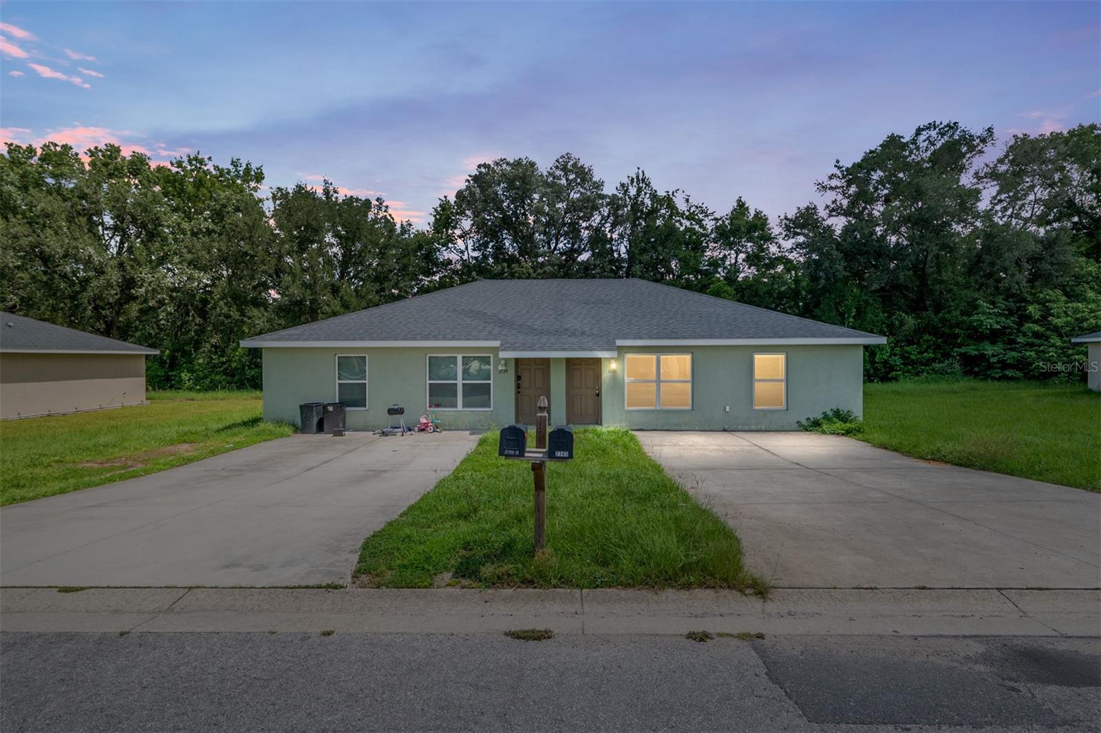 2139 & 2145 NE 78TH LANE