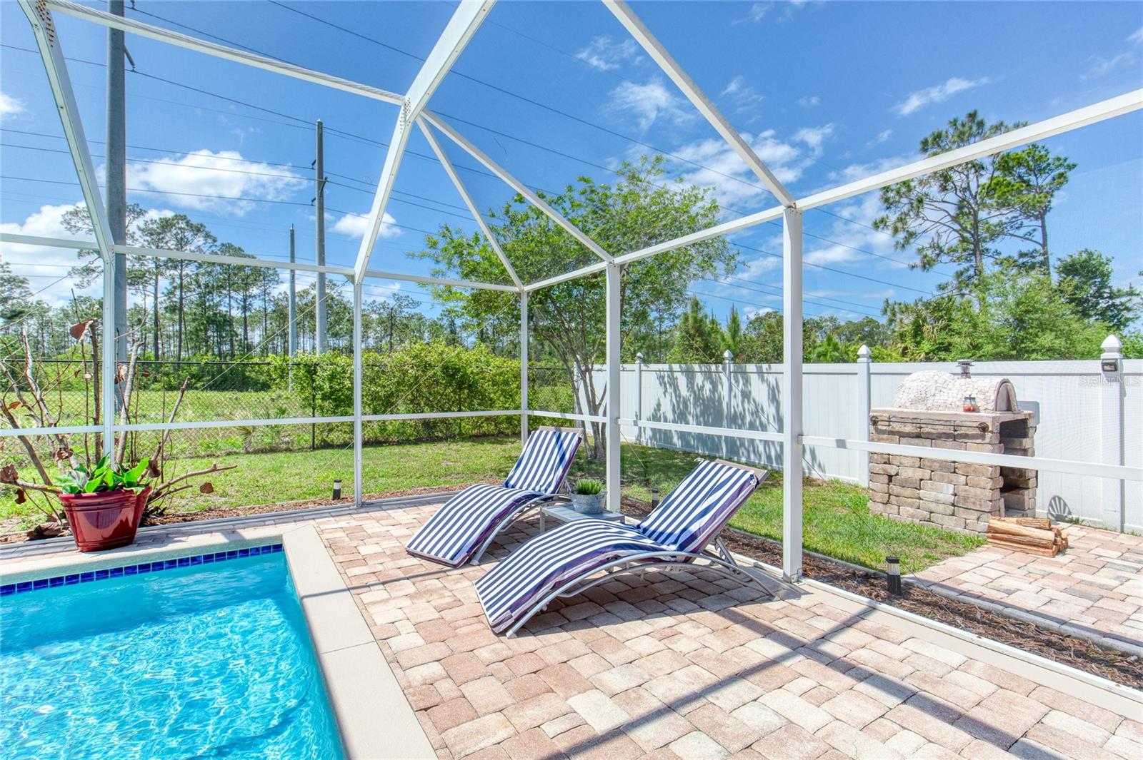 SEMINOLE WOODS - Residential