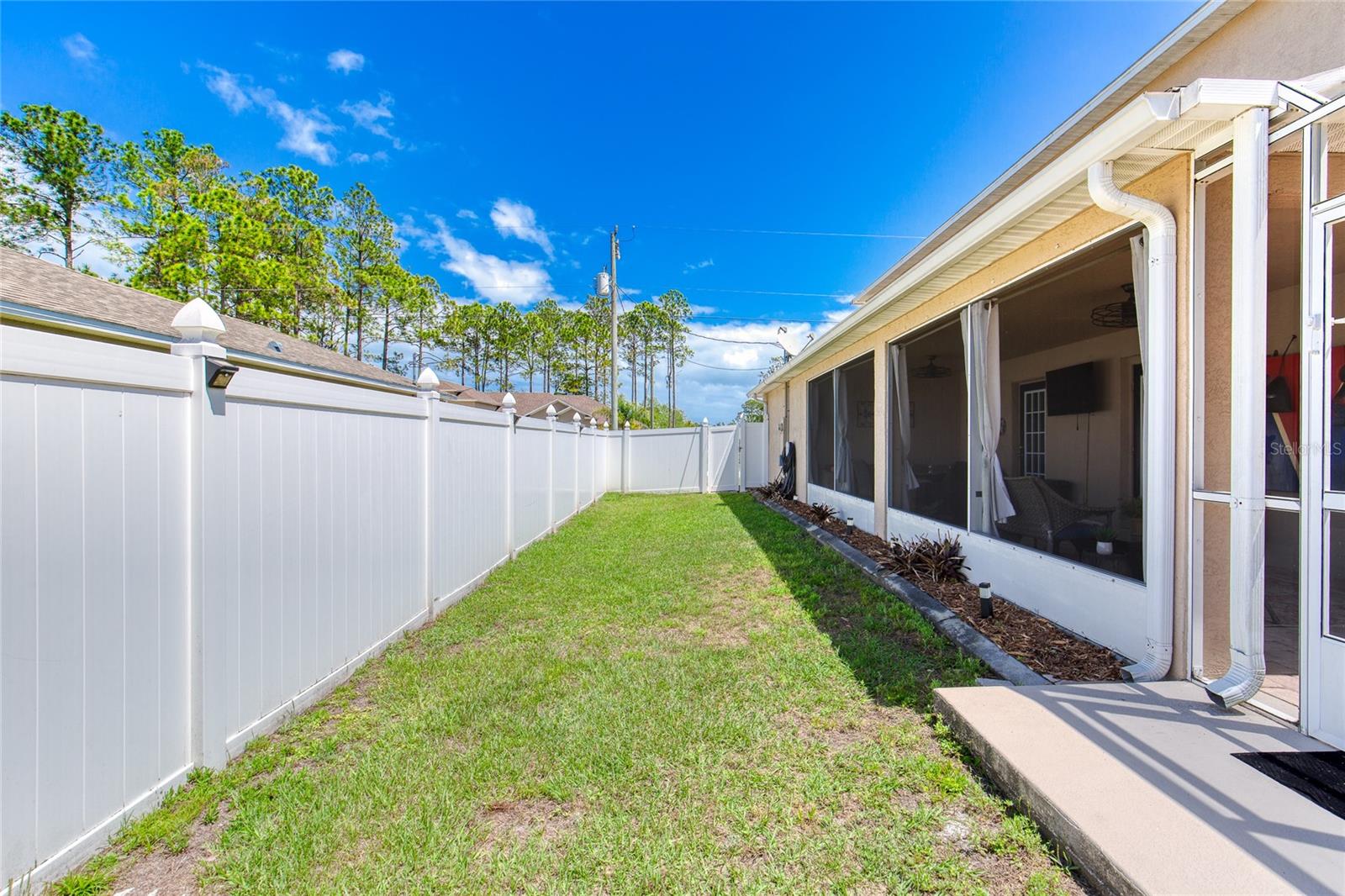 SEMINOLE WOODS - Residential