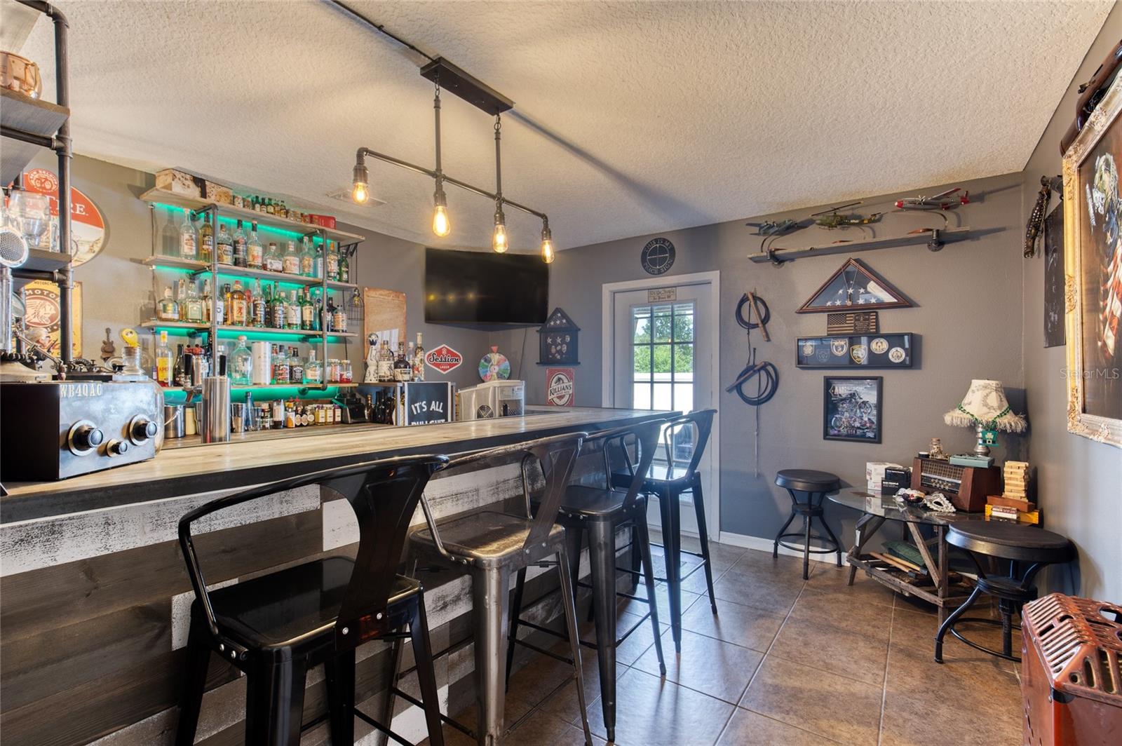 SEMINOLE WOODS - Residential