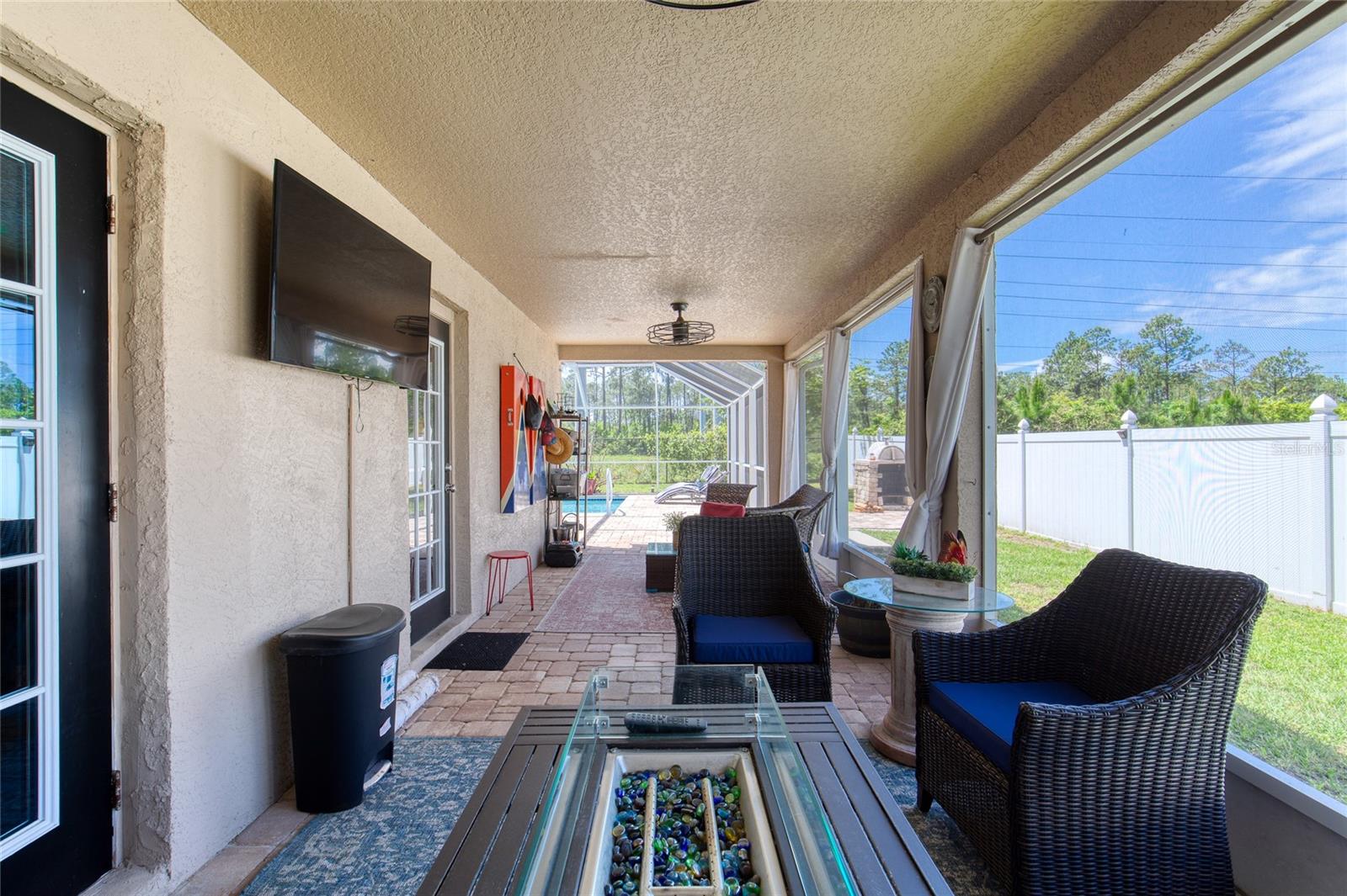 SEMINOLE WOODS - Residential