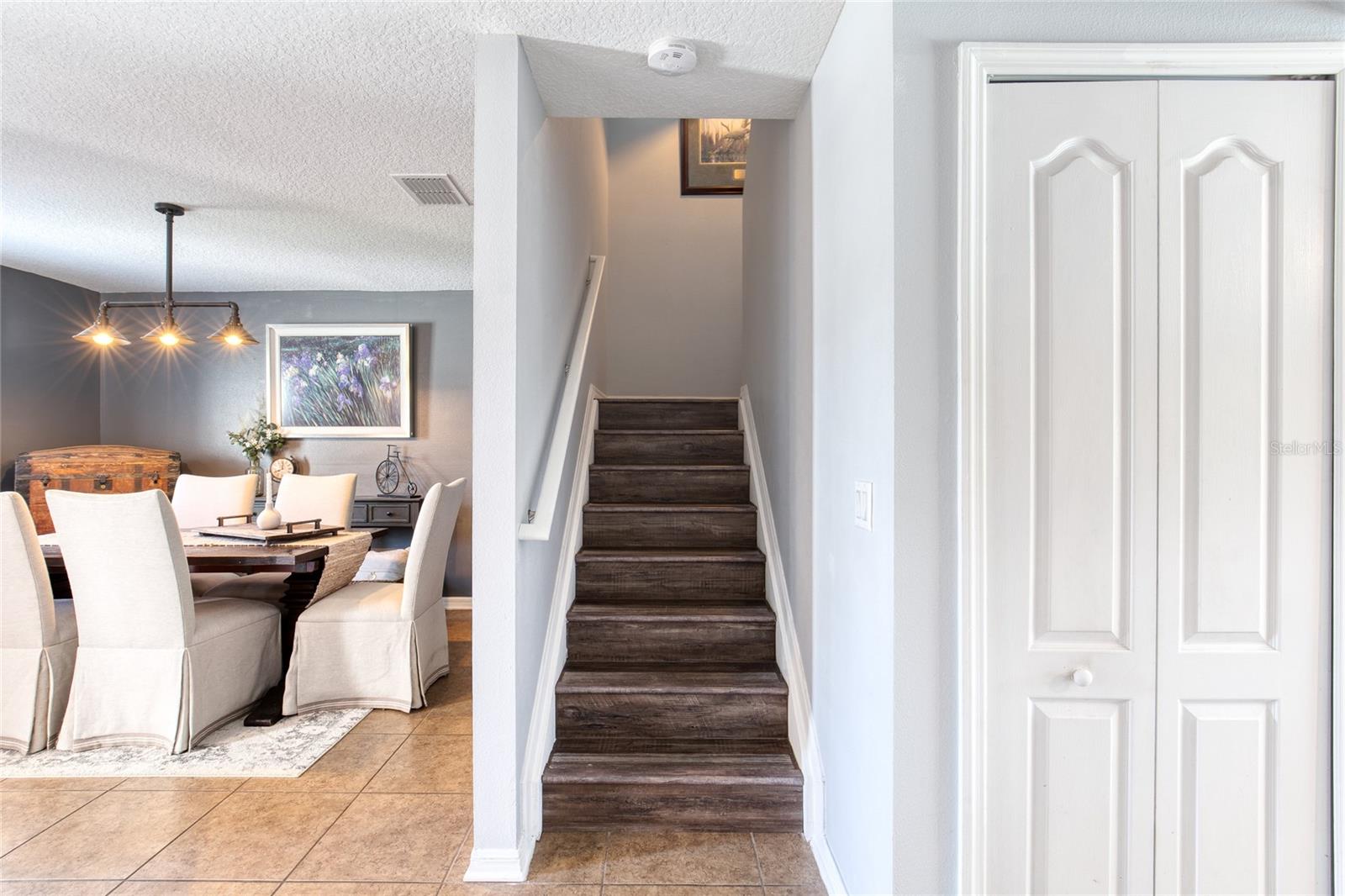 SEMINOLE WOODS - Residential