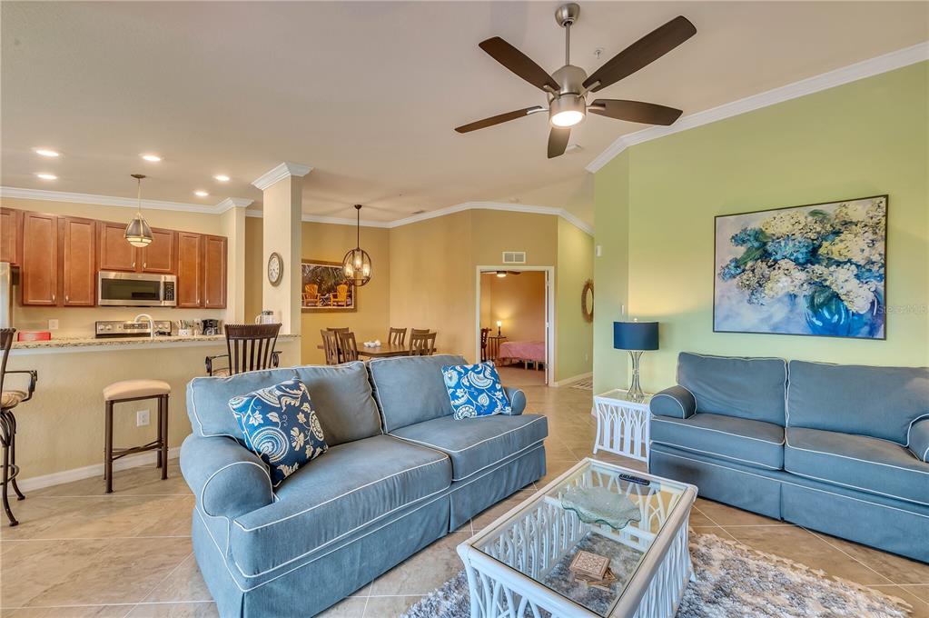 VERANDA IL/LAKEWOOD NATIONAL A - Residential Lease