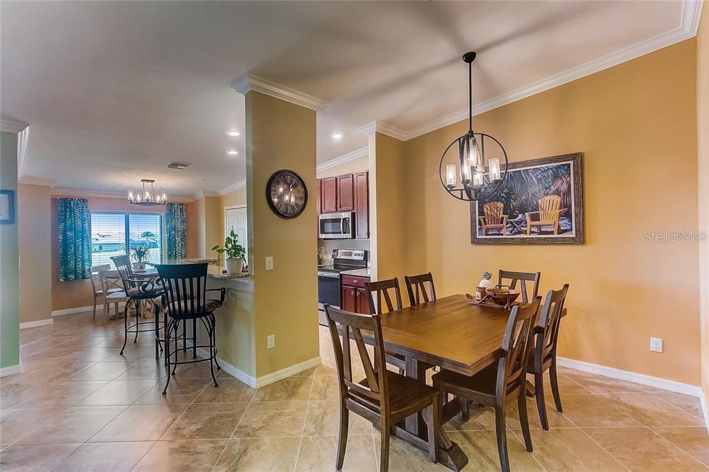 VERANDA IL/LAKEWOOD NATIONAL A - Residential Lease