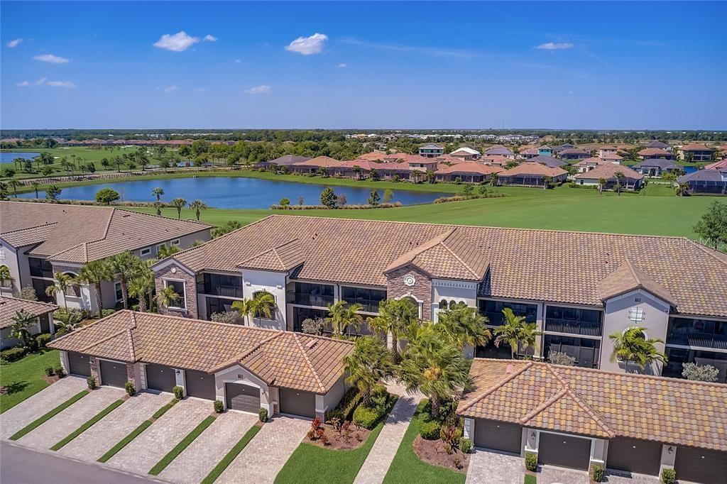 VERANDA IL/LAKEWOOD NATIONAL A - Residential Lease