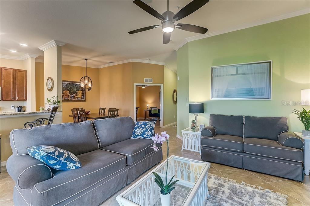 VERANDA IL/LAKEWOOD NATIONAL A - Residential Lease