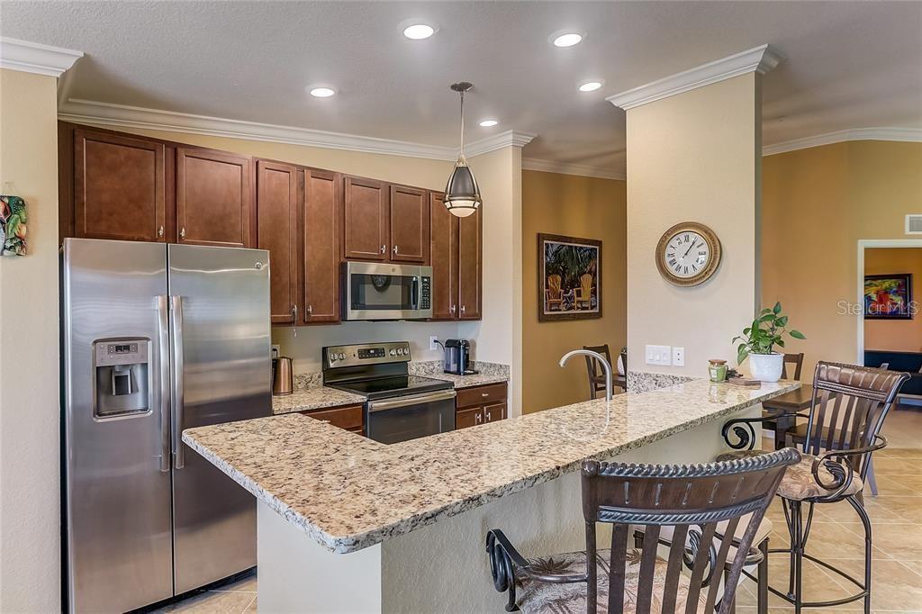 VERANDA IL/LAKEWOOD NATIONAL A - Residential Lease