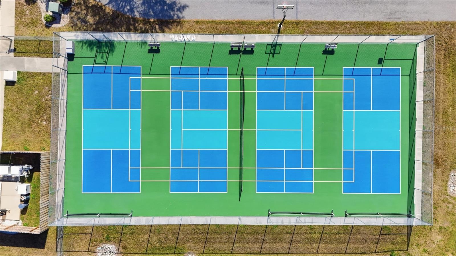 LEMON BAY ISLES PH 04 - Residential