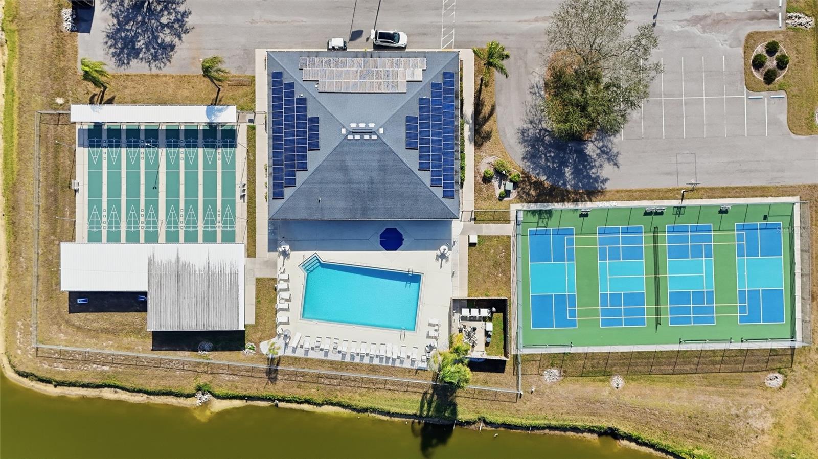 LEMON BAY ISLES PH 04 - Residential