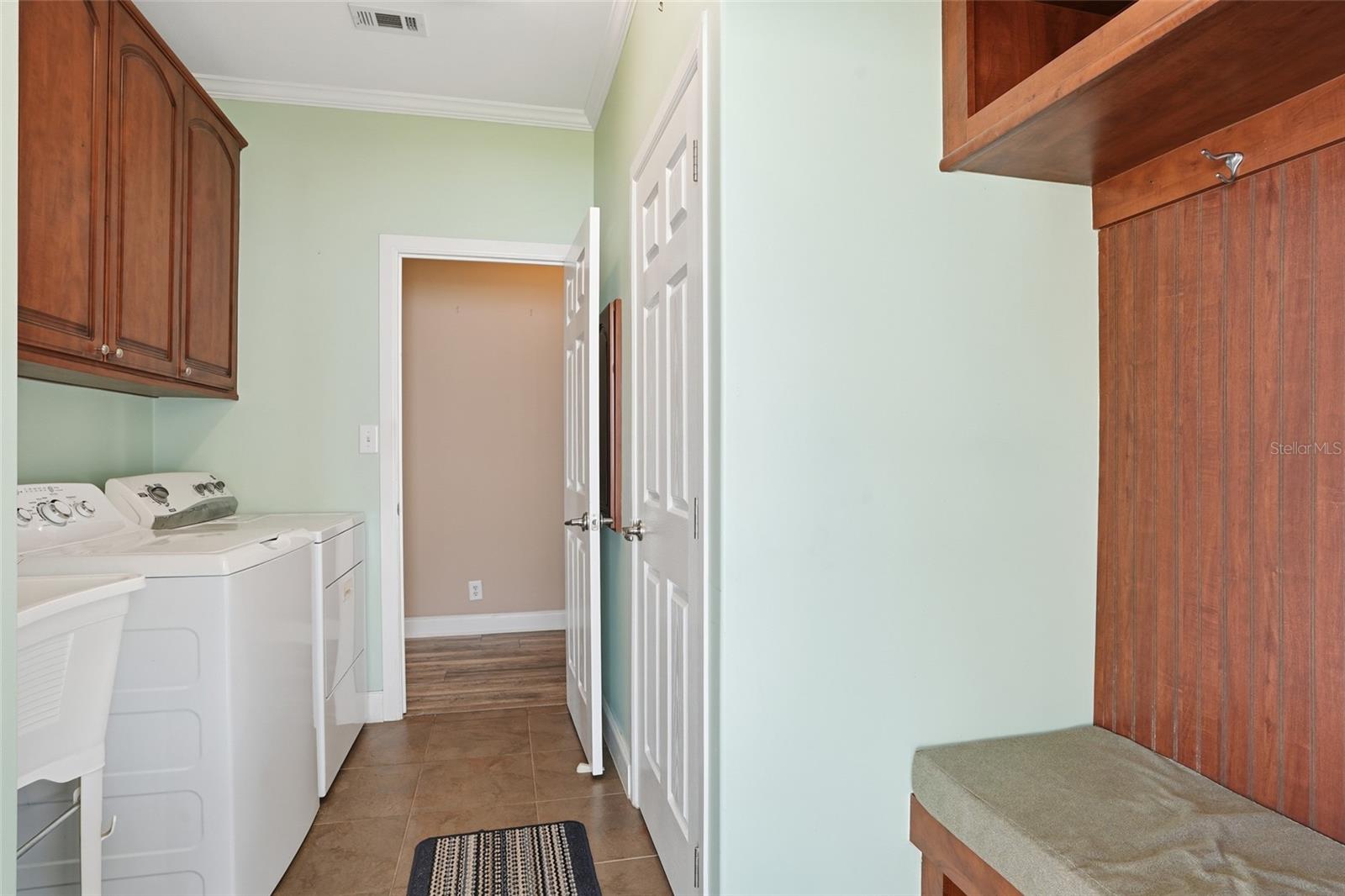 LEMON BAY ISLES PH 04 - Residential