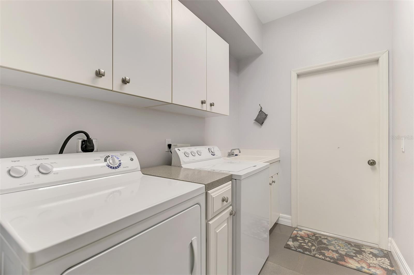 STRATFORD GLENN ST ANDREWS PARK - Residential