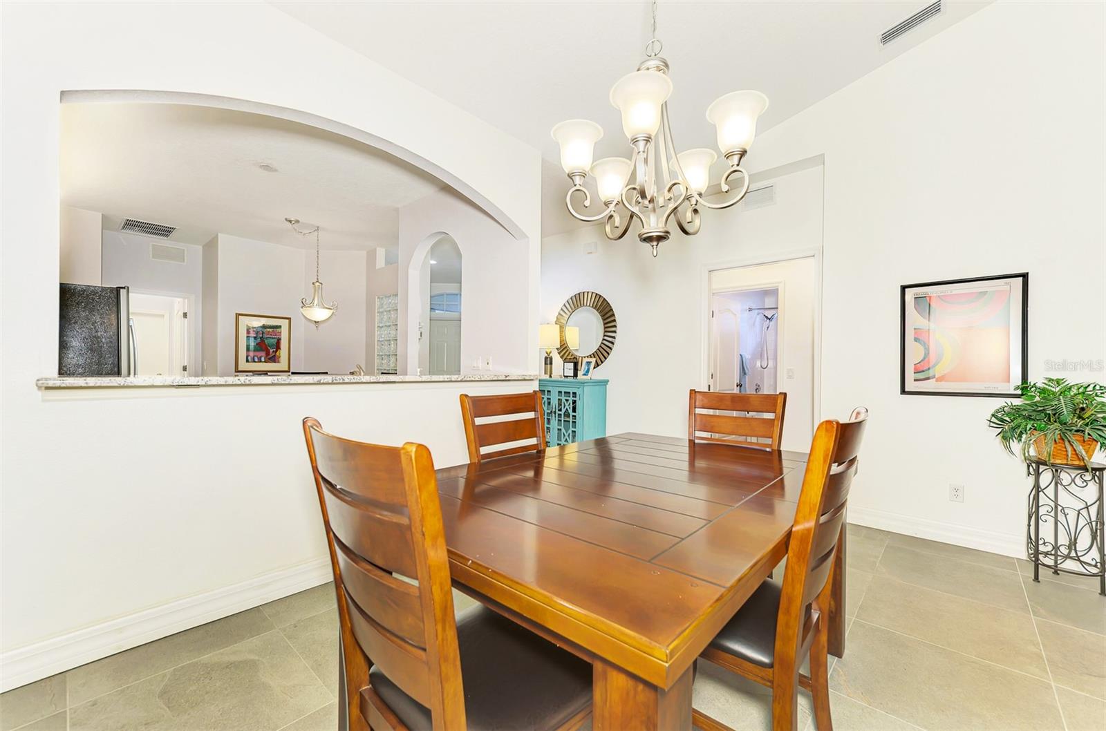 STRATFORD GLENN ST ANDREWS PARK - Residential